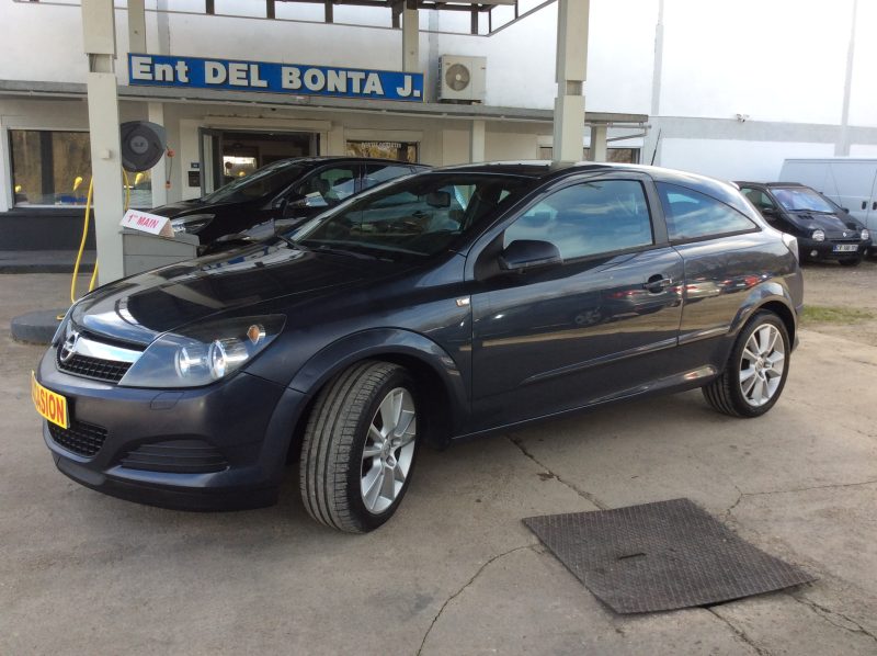 OPEL ASTRA GTC 2007