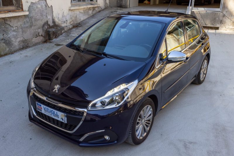 PEUGEOT 208 1.2 PURE TECH 110 ALLURE BUSINESS 2017