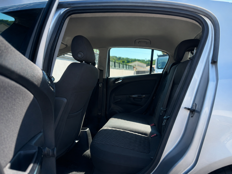 OPEL CORSA 1.2 TWINPORT 85 GRAPHITE 2013