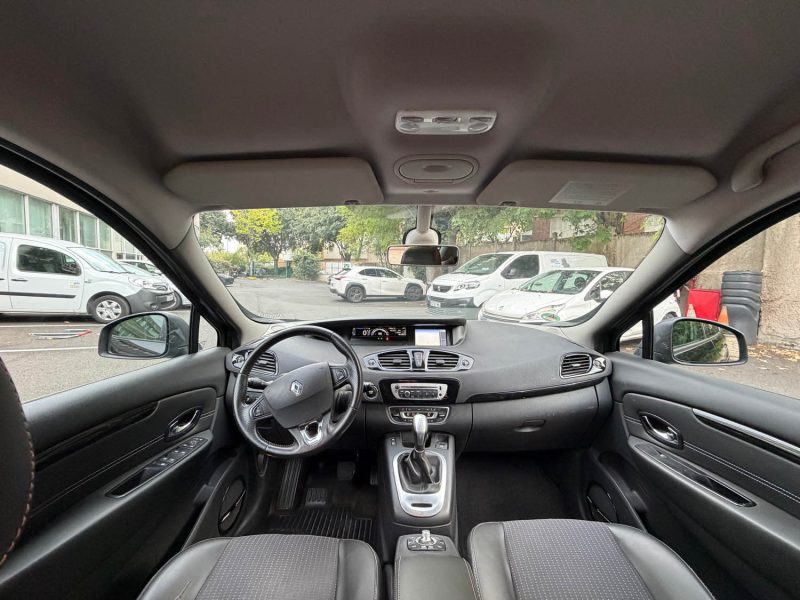 RENAULT MEGANE SCENIC BOSE 2013