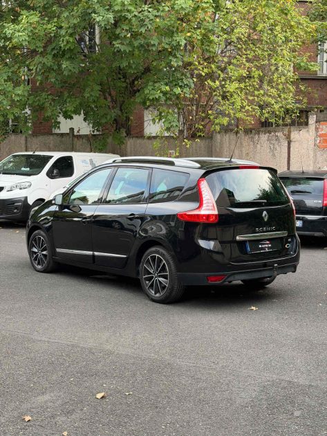RENAULT MEGANE SCENIC BOSE 2013