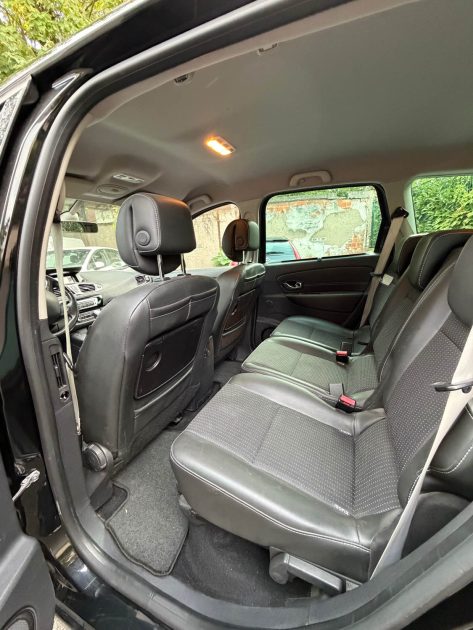 RENAULT MEGANE SCENIC BOSE 2013