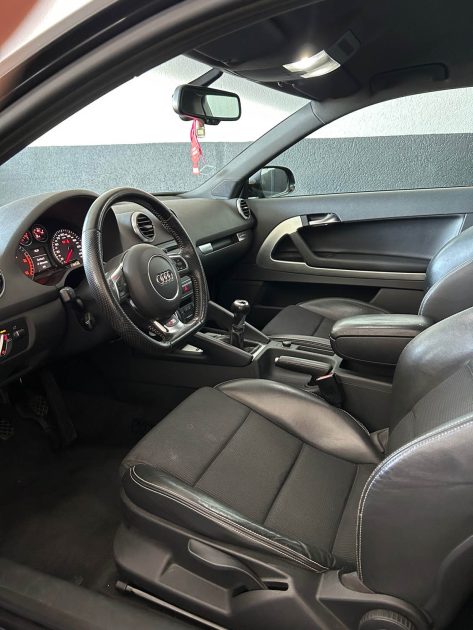 AUDI A3 2.0 140 S-LINE QUATTRO