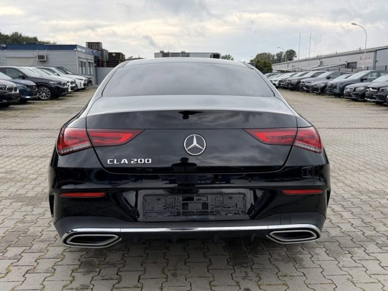 MERCEDES-BENZ CLA 200 AMG 2022
