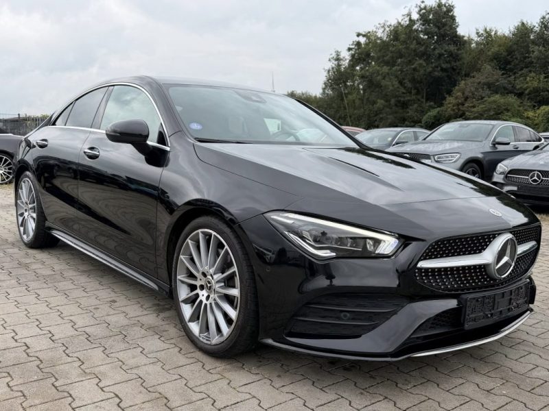 MERCEDES-BENZ CLA 200 AMG 2022