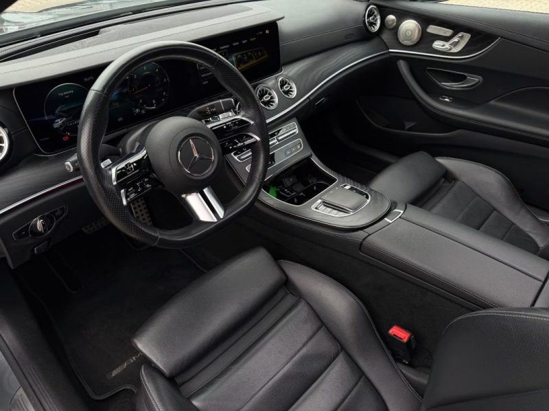 MERCEDES-BENZ E 220 D AMG COUPE FULL 2023