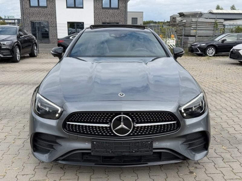 MERCEDES-BENZ E 220 D AMG COUPE FULL 2023