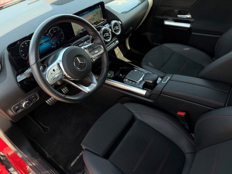 MERCEDES-BENZ GLA 200 D AMG DISTRONIC+ 2023