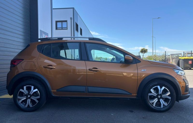 DACIA SANDERO 3 1.0 TCE 90 CONFORT 