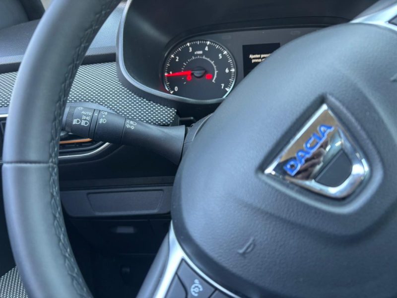 DACIA SANDERO 3 1.0 TCE 90 CONFORT 