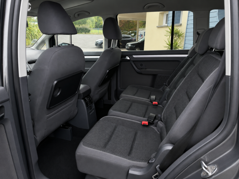 Volkswagen Touran 1.6 TDI 105ch Confortline Bluemotion Tech - Garantie