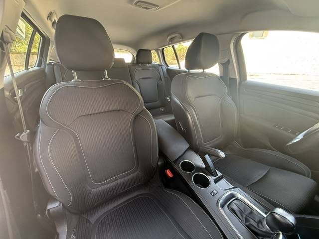 RENAULT MEGANE 4 ESTATE 1.3 TCE 140 BUSINESS EDC / CARPLAY / CAMERA DE RECUL  2019 / 1ERE MAIN