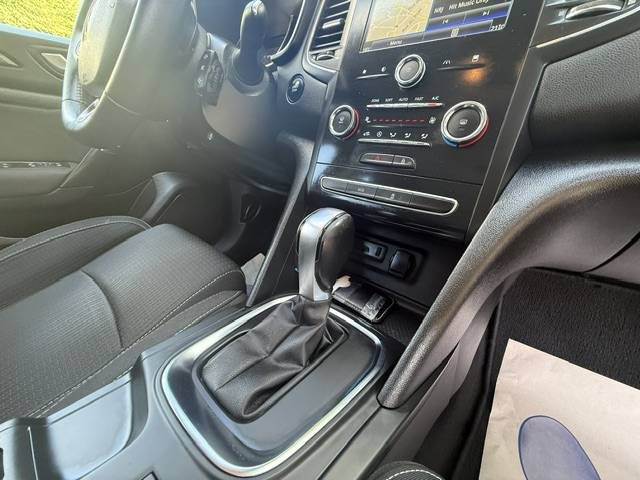 RENAULT MEGANE 4 ESTATE 1.3 TCE 140 BUSINESS EDC / CARPLAY / CAMERA DE RECUL  2019 / 1ERE MAIN