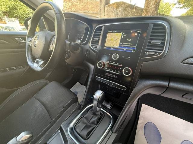 RENAULT MEGANE 4 ESTATE 1.3 TCE 140 BUSINESS EDC / CARPLAY / CAMERA DE RECUL  2019 / 1ERE MAIN