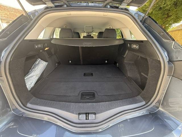 RENAULT MEGANE 4 ESTATE 1.3 TCE 140 BUSINESS EDC / CARPLAY / CAMERA DE RECUL  2019 / 1ERE MAIN