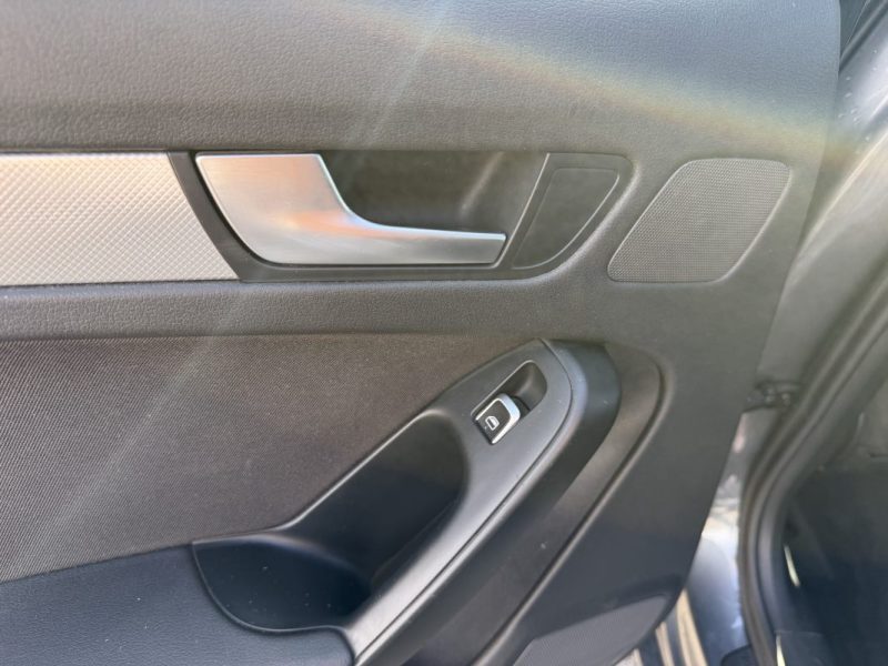 AUDI A4 2.0 TDI 150 Attraction MULTITRONIC 2014 ENTRETIEN GARANTIE 6 MOIS 