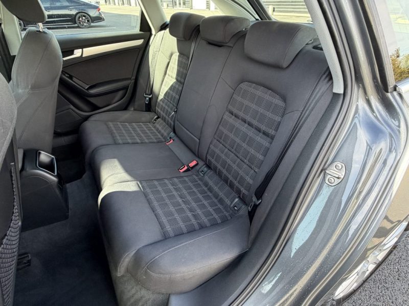 AUDI A4 2.0 TDI 150 Attraction MULTITRONIC 2014 ENTRETIEN GARANTIE 6 MOIS 