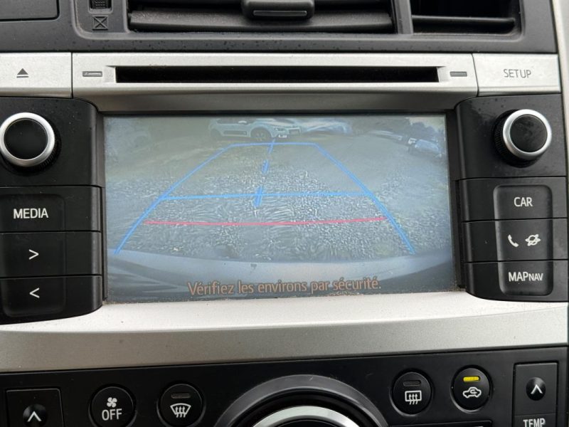 TOYOTA VERSO 150 D-CAT EXECUTIVE BA 2014