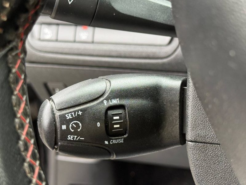 PEUGEOT 2008 1.2 130CH GT LINE 2017
