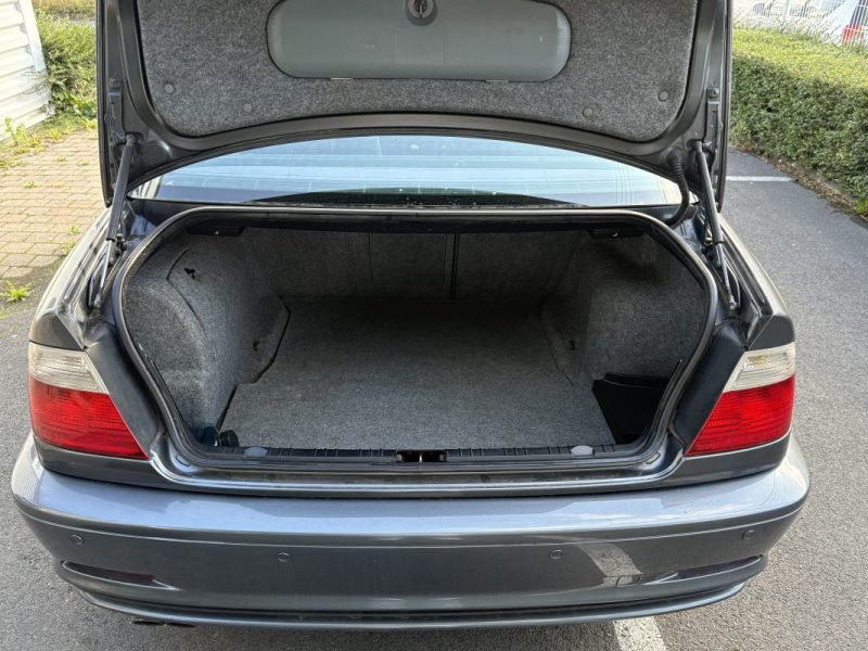 B.M.W. SERIE 3 320CI 2.2I - 24V L6 2002
