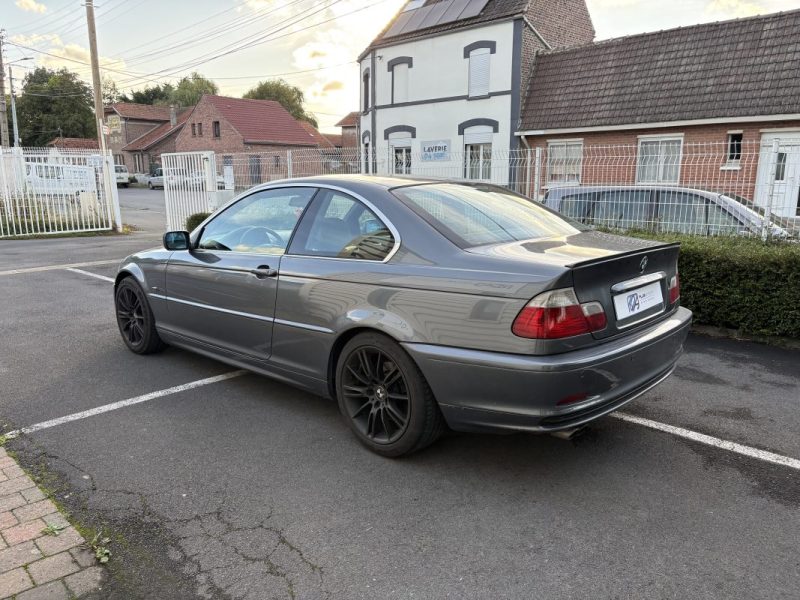 B.M.W. SERIE 3 320CI 2.2I - 24V L6 2002