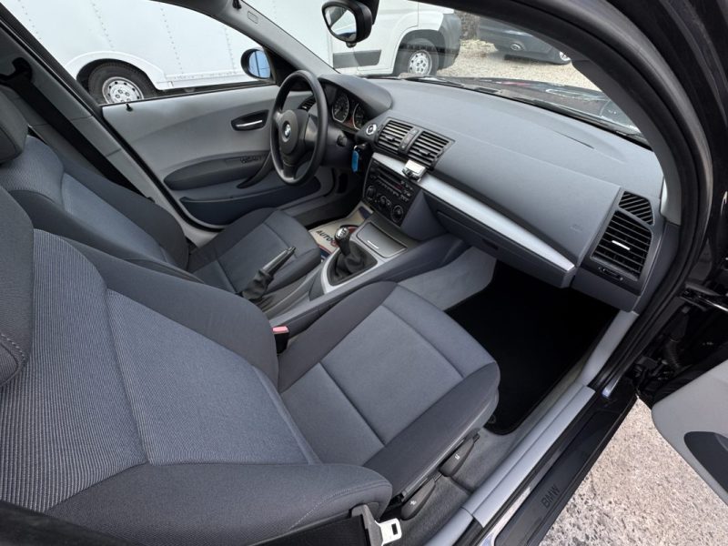 BMW 116 I PACK SPORT CLIM/TOIT 119000KM 1er MAIN GARANTIE 6 MOIS 