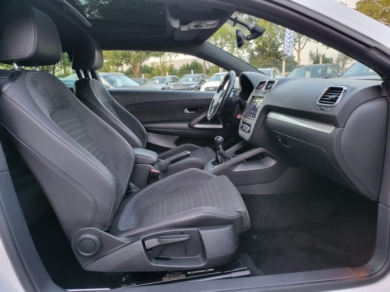 VOLKSWAGEN SCIROCCO 2.0 TSI 210 SPORTLINE 2011