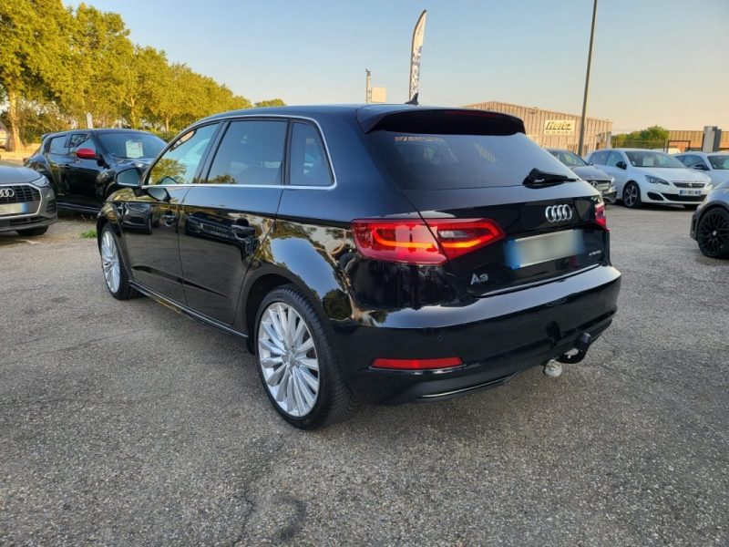AUDI A3 E-TRON 1.4 TFSI DESIGN LUXE S TRONIC 2017