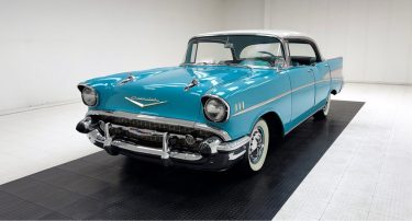 CHEVROLET  BEL AIR 4-DOOR HARDTOP  1957