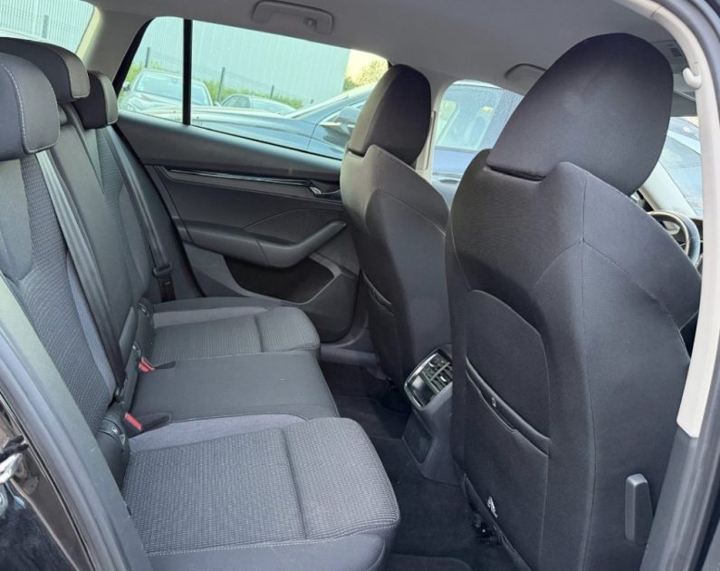 SKODA OCTAVIA COMBI 2.0 TDI 150ch BUSINESS