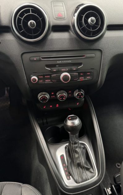 AUDI A1 SPORTBACK (8XA, 8XF) 1.4 TFSI 2012
