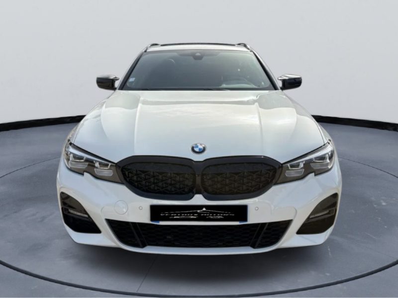 BMW SERIE 3 TOURING 330E XDRIVE / TOIT OUVRANT / ATTELAGE / CARPLAY