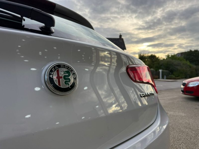 Alfa Romeo Giulietta 1.6 JTDM 120Ch S&S Distinctive