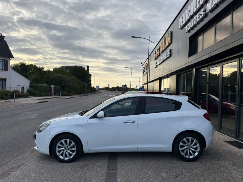 Alfa Romeo Giulietta 1.6 JTDM 120Ch S&S Distinctive