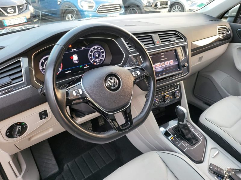 VOLKSWAGEN TIGUAN 2.0 TDI 150 SPORTLINE 4X4 DSG 2017