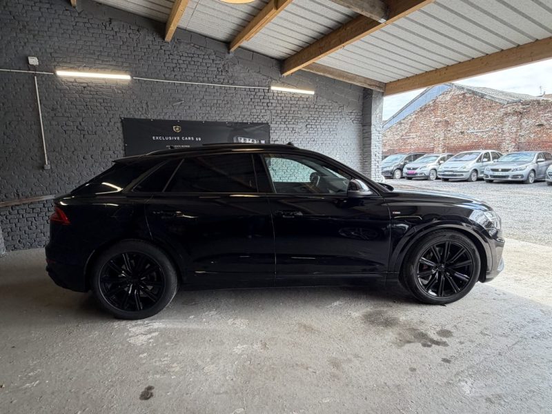 AUDI Q8 3.0 V6 50TDI 286 QUATTRO S LINE TIPTRONIC 