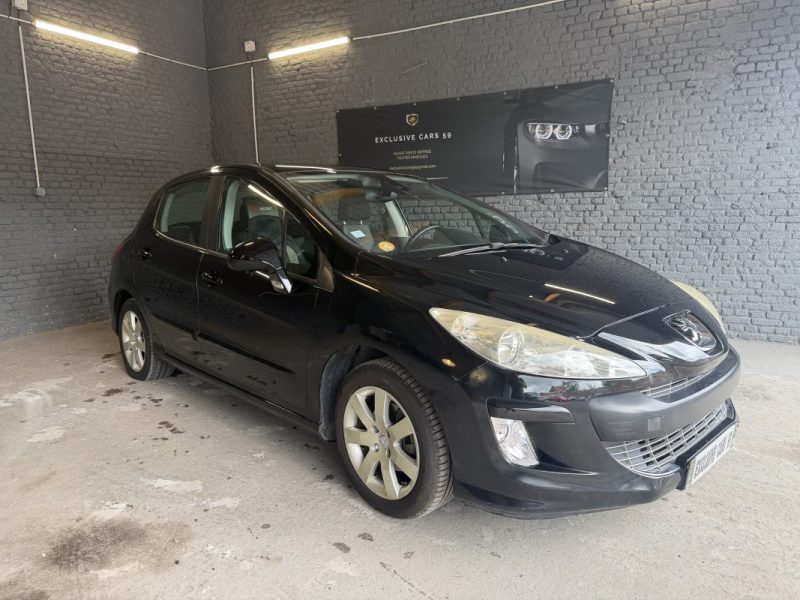 PEUGEOT 308 1.6 HDI 110 CONFORT PACK 
