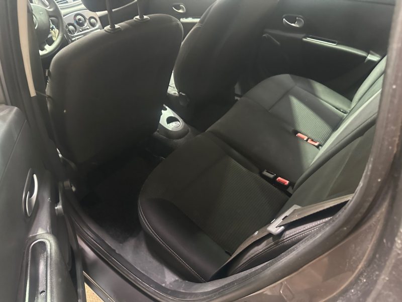 RENAULT CLIO 1.5 DCI EXPRESSION CLIM 2012