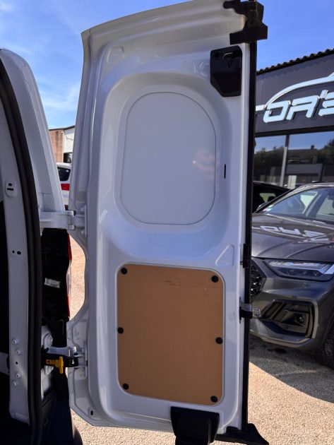 FORD TRANSIT COURIER 1.5 TD 100 TREND 2021 PRIX TTC ETAT NEUF