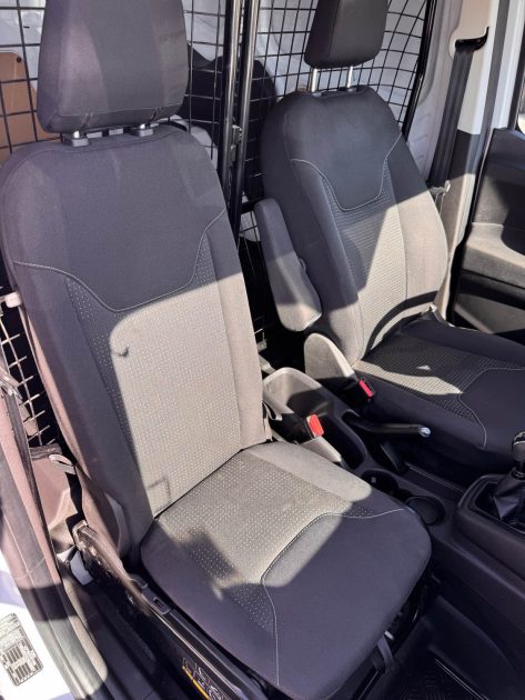 FORD TRANSIT COURIER 1.5 TD 100 TREND 2021 PRIX TTC ETAT NEUF