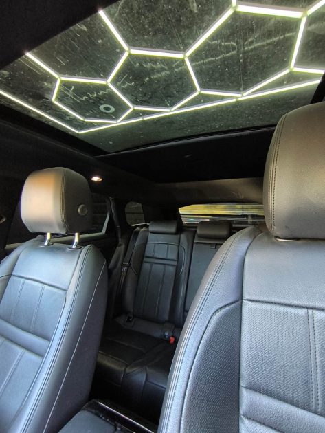 Range Rover Evoque R-Dynamic Hybride Bioéthanol – Garantie 12 mois – Échange reprise possible