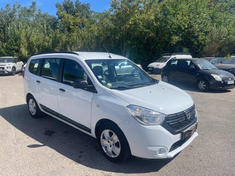 DACIA LODGY 1.5 BLUE DCI 115 5 PLACES ESSENTIEL 67MKM