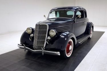 1935 Ford Model 48 V8 Series  Coupé 5-Window
