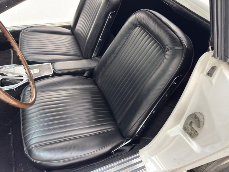 1964 Chevrolet Corvette C2 Convertible Ermine White