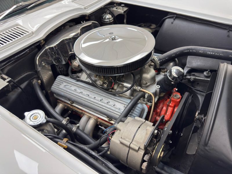 1964 Chevrolet Corvette C2 Convertible Ermine White