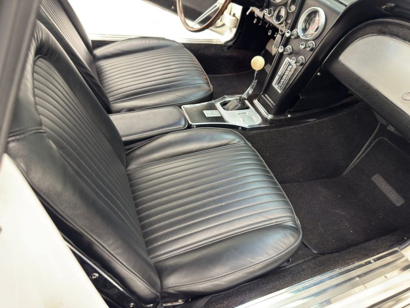 1964 Chevrolet Corvette C2 Convertible Ermine White