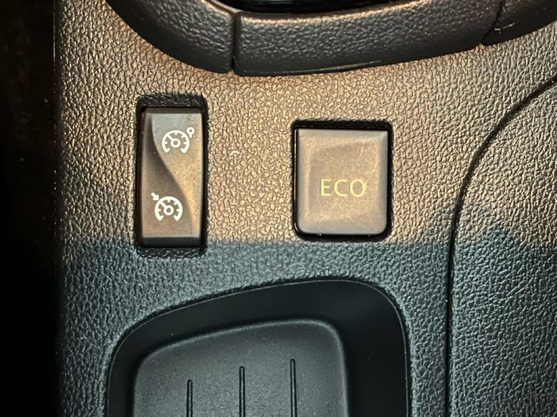 🚗 RENAULT CLIO IV 0.9 TCE 90ch ⚙️ LIMITED 📱 Bluetooth 🧭 Navigation ❄️ Climatisation