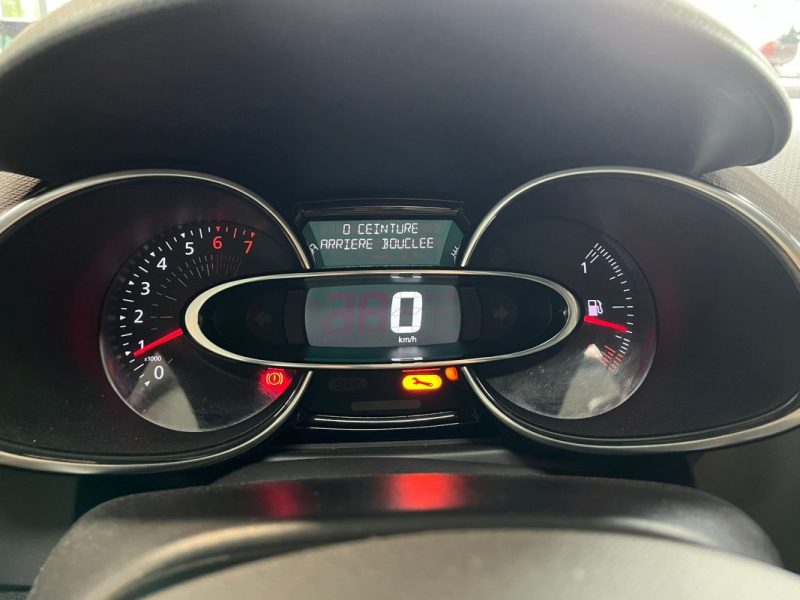 🚗 RENAULT CLIO IV 0.9 TCE 90ch ⚙️ LIMITED 📱 Bluetooth 🧭 Navigation ❄️ Climatisation
