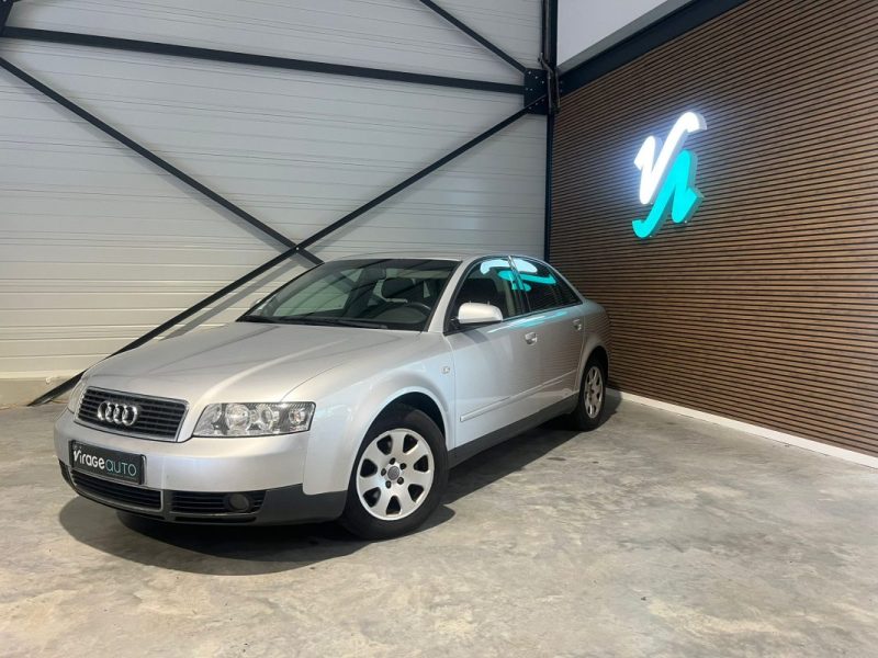 AUDI - A4 - 1.9 TDI - 101 cv -  REFERENCE - 2002 - 306 000 km - Attelage 