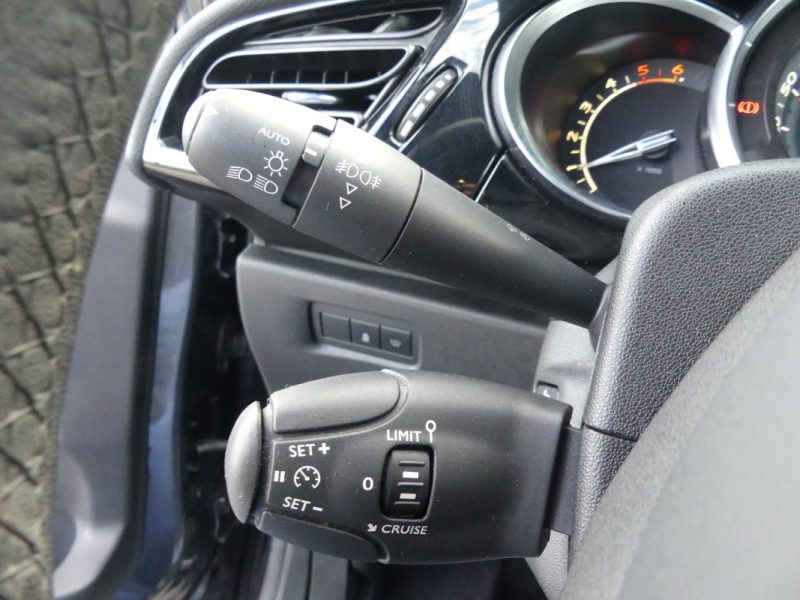 DS DS3 1.6 E-HDI 90 SPORT CHIC 2015
